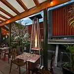 Hotel George