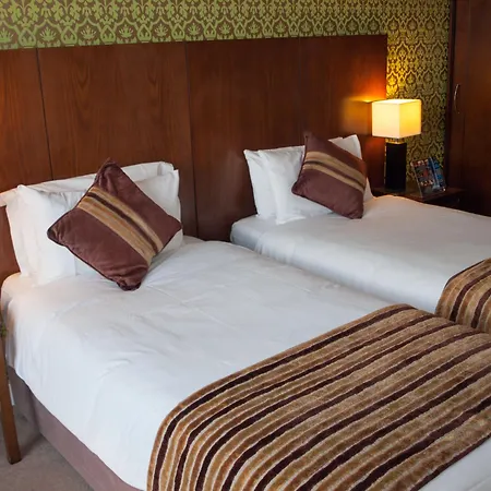 George Hotel 4*
