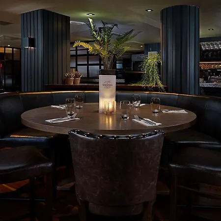 George Hotel
