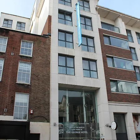George Hotel