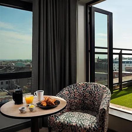 George Hotel 4*