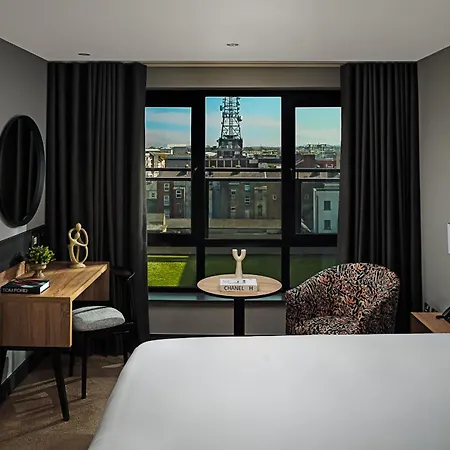 Hotel George