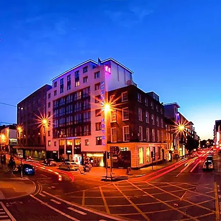 Hotel George