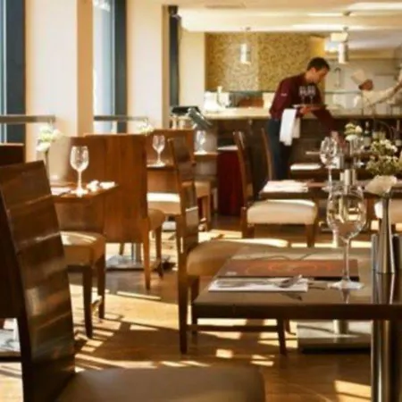 Hotel George